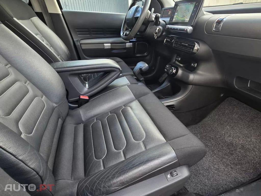 Citroen C4 Cactus BlueHDi 100 ETG6 Stop&Start Shine Edition