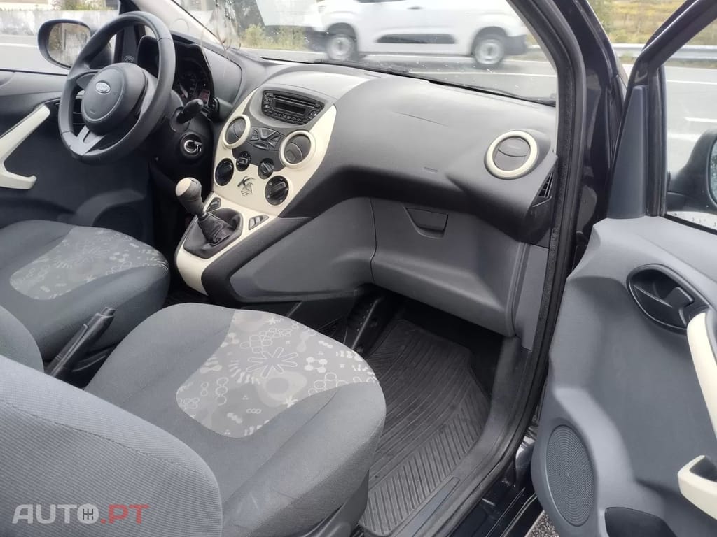 Ford KA 1.3 TDCi Titanium