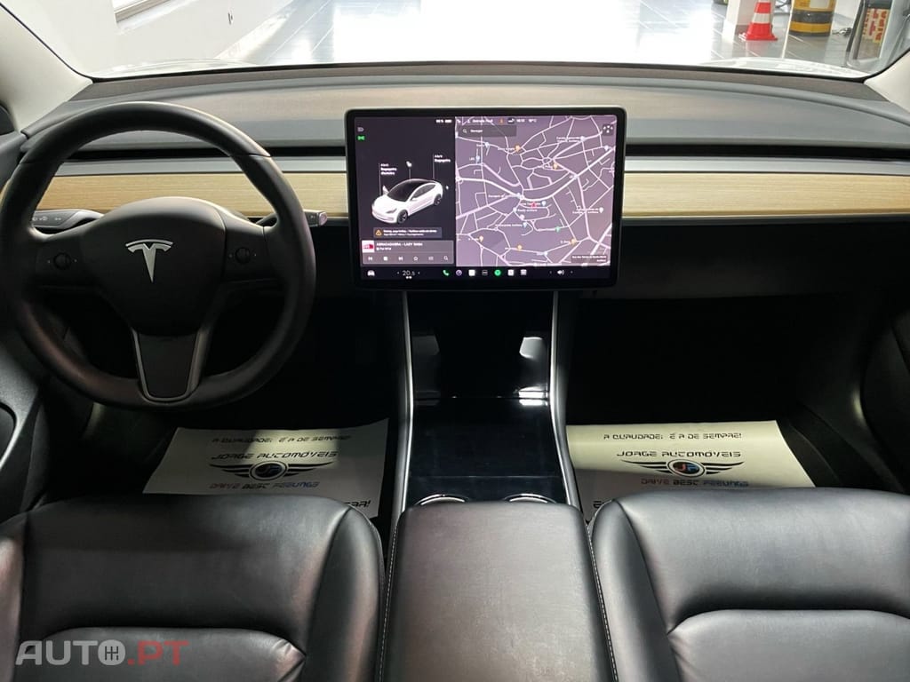 Tesla Model 3 Standard Range Plus RWD