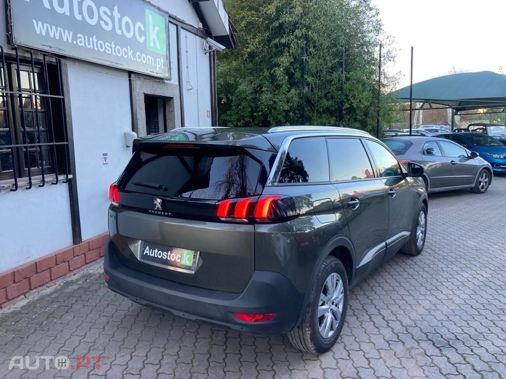 Peugeot 5008 1.5 BlueHDi Allure
