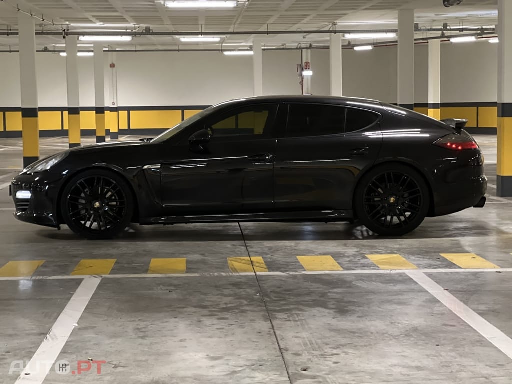 Porsche Panamera Diesel Platinum Edition