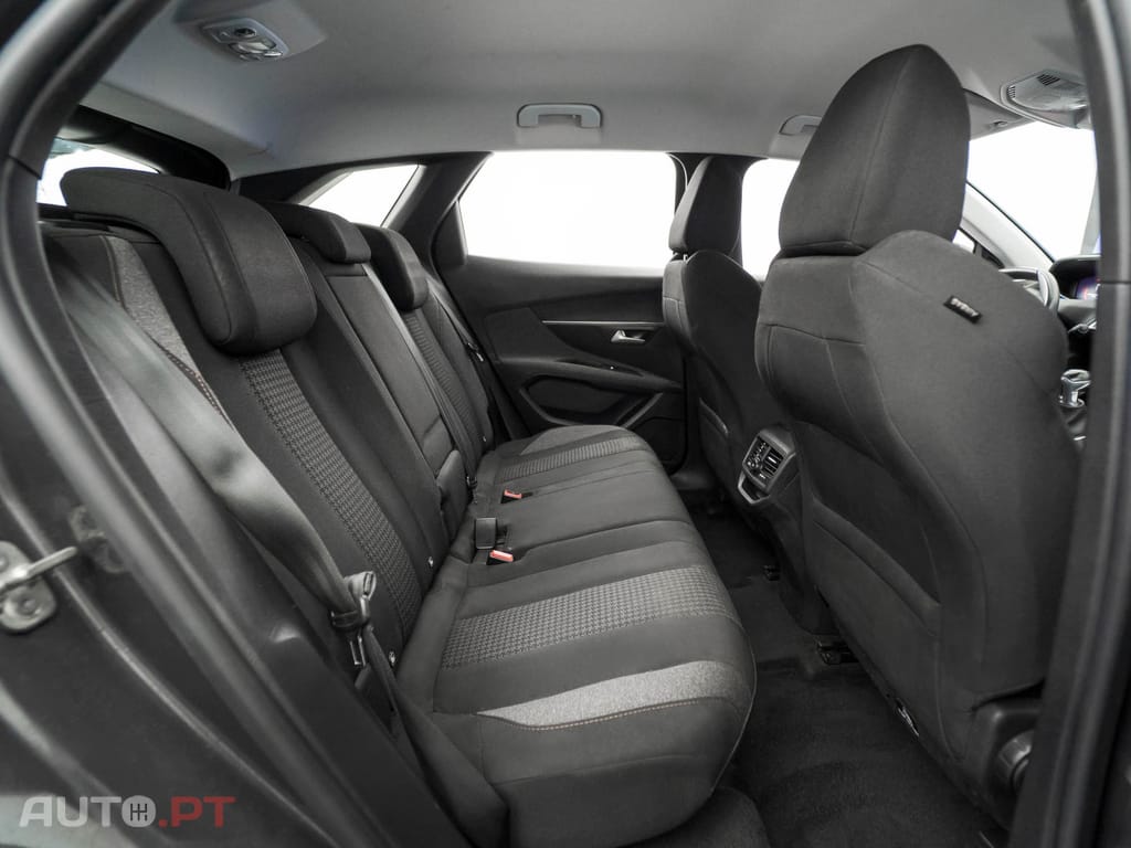 Peugeot 3008 1.5 BlueHDi Active Pack