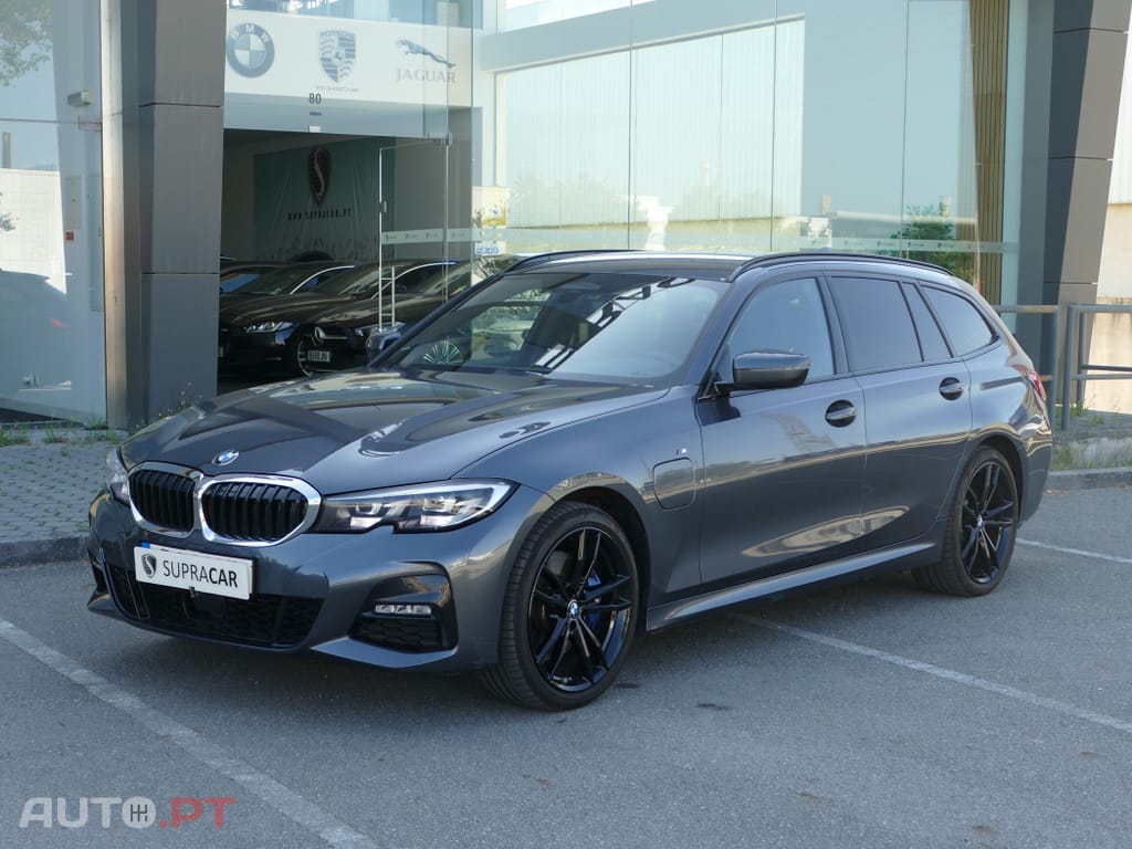 BMW 330 e Touring Pack M Auto