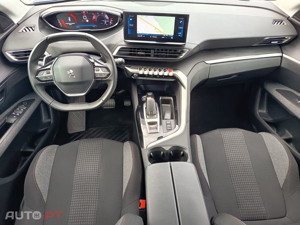 Peugeot 3008 1.5 BlueHDi Active Pack EAT8