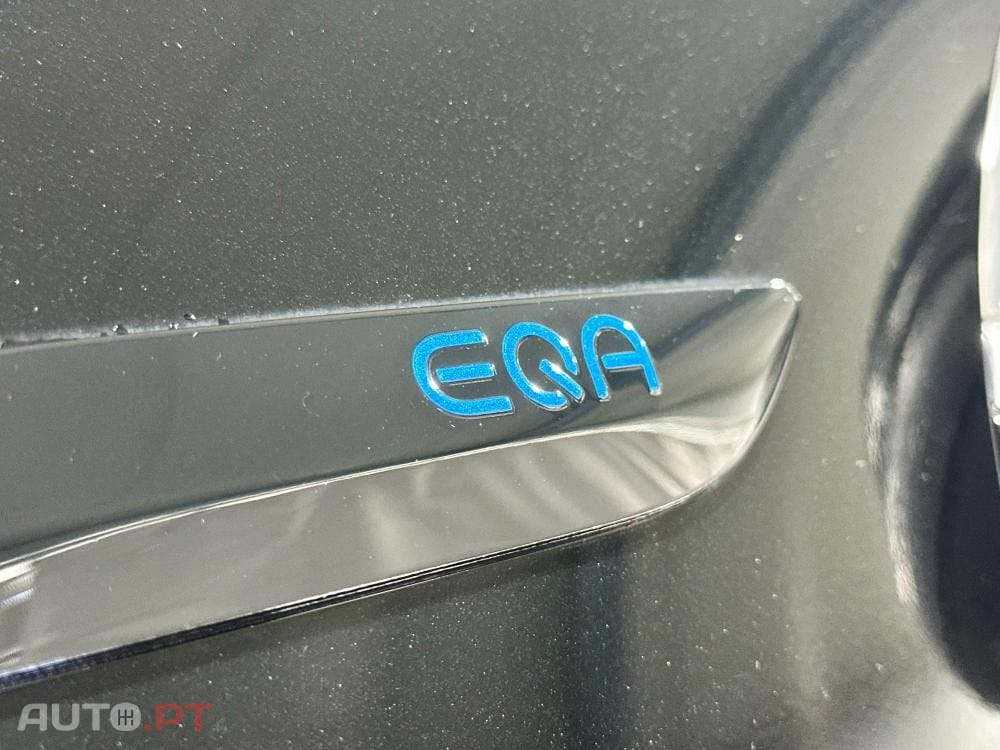 Mercedes-Benz EQA 250 AMG Line
