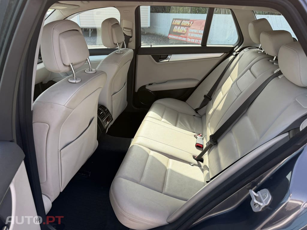 Mercedes-Benz C 200 CGi Elegance BlueEfficiency