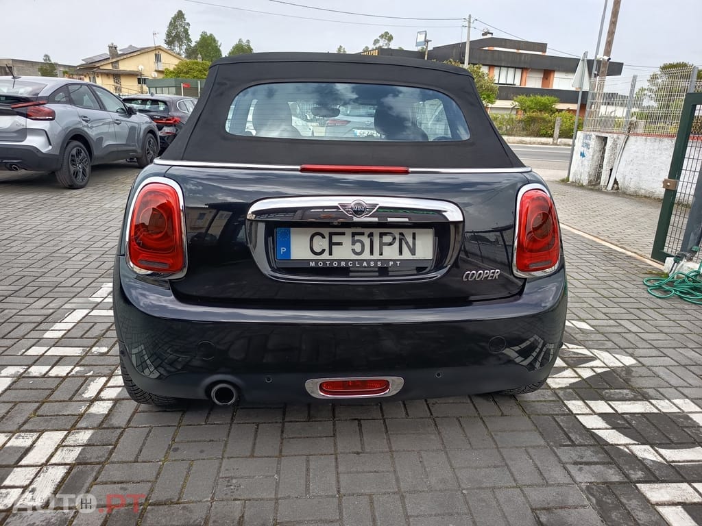 MINI Cabrio Cooper Premium Resolute Edition Auto