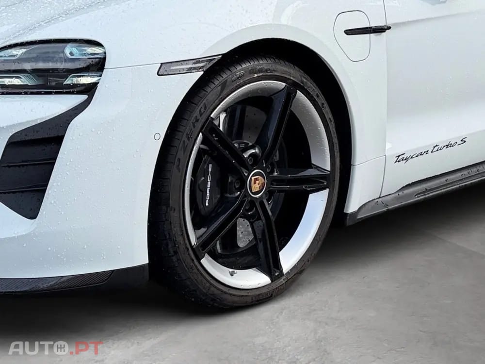Porsche Taycan Turbo S