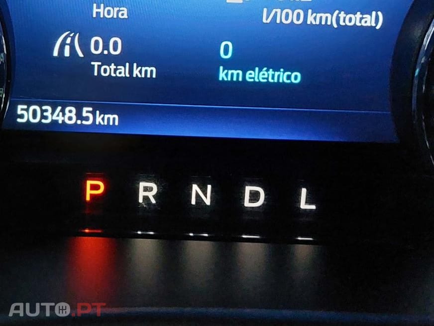 Ford Kuga 2.5 PHEV Titanium