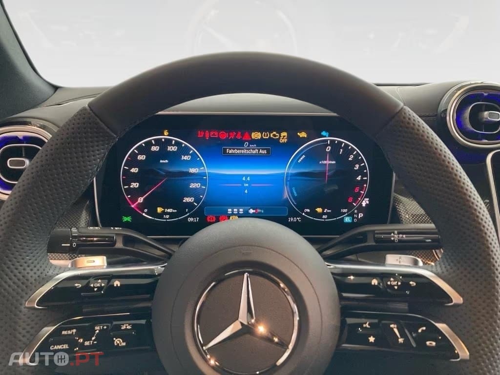 Mercedes-Benz GLC 300 de 4MATIC AMG Line