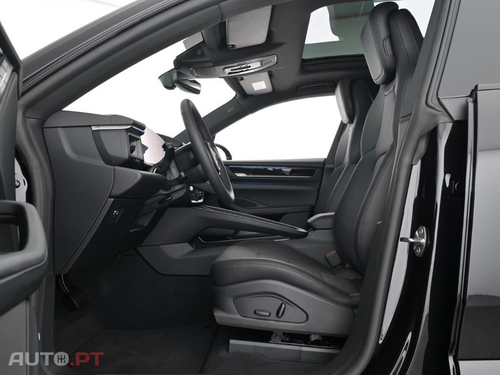 Porsche Macan Panorama
