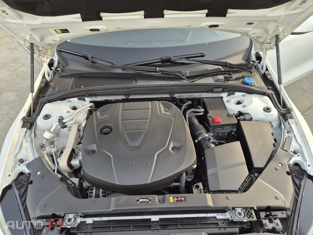 Volvo V60 2.0 D3 Momentum