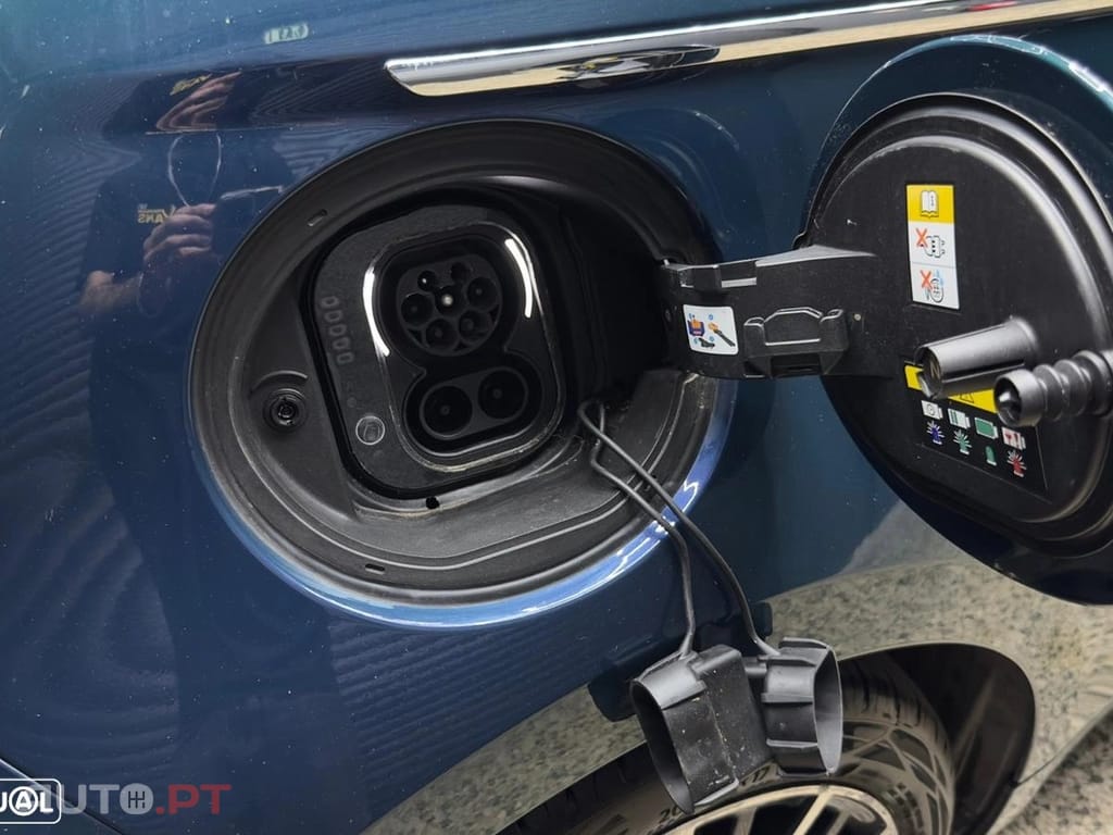 Fiat 500e La Prima