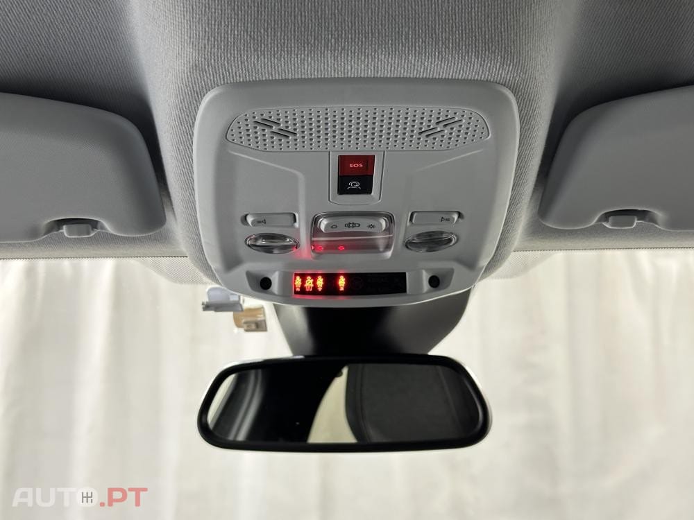 Peugeot E-208 51 kWh Allure