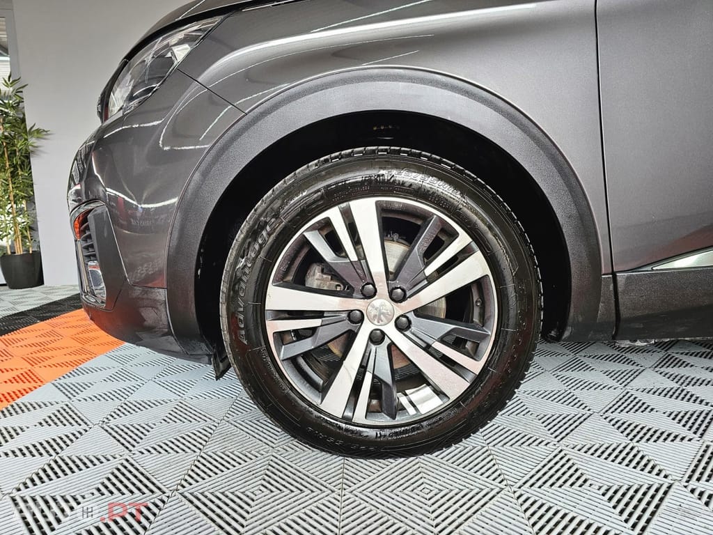 Peugeot 5008 1.5 BlueHDi Allure Pack EAT8