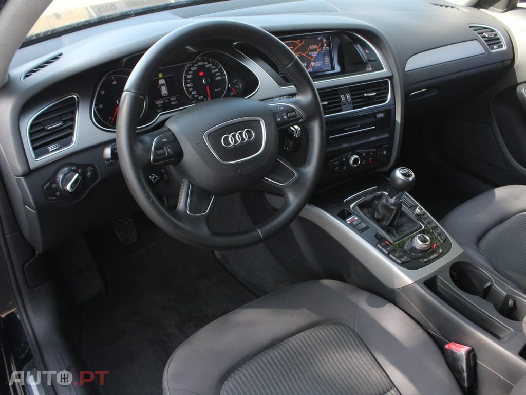 Audi A4 Avant 2.0 TDI Business Line