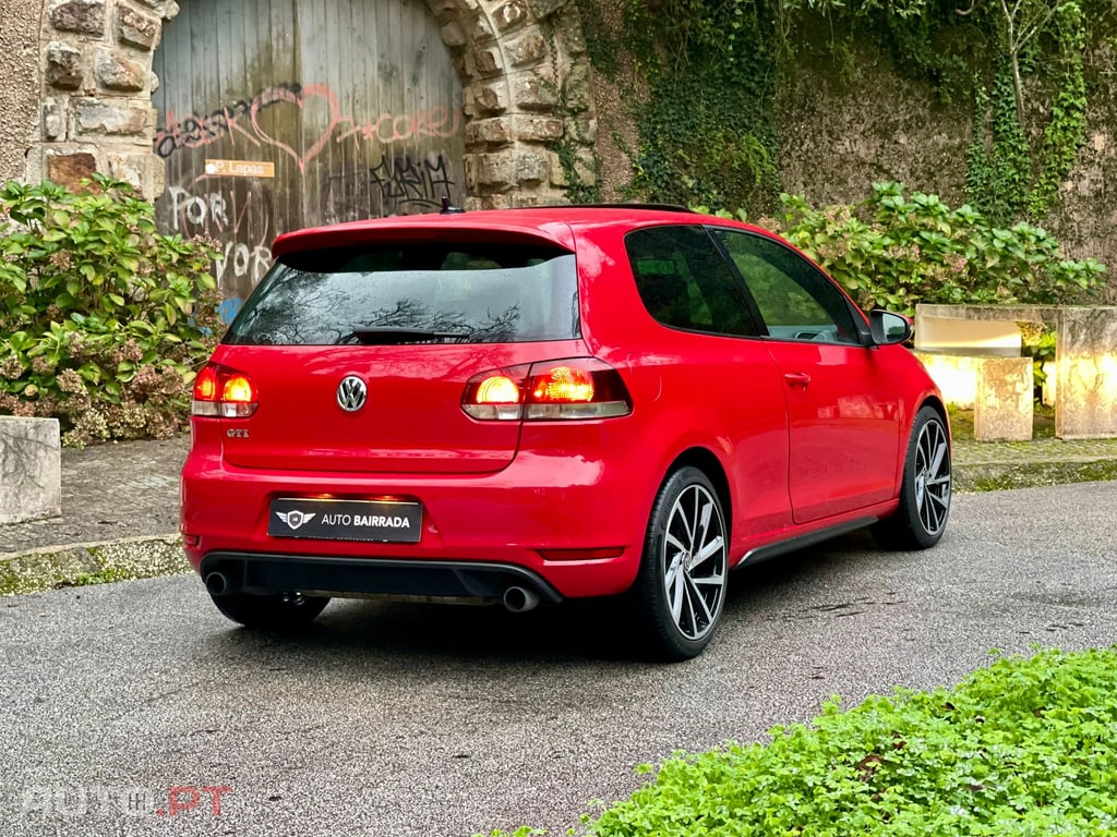 Volkswagen Golf VI 2.0 TSI GTi DSG