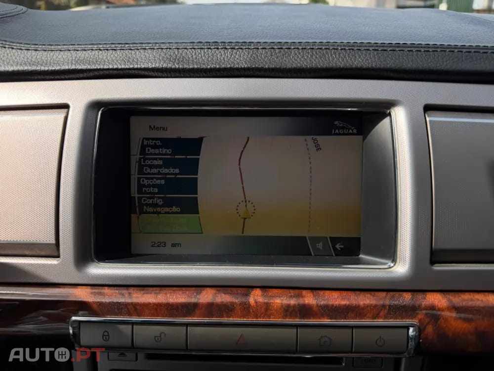 Jaguar XF 2.7 D V6 Premium Luxury