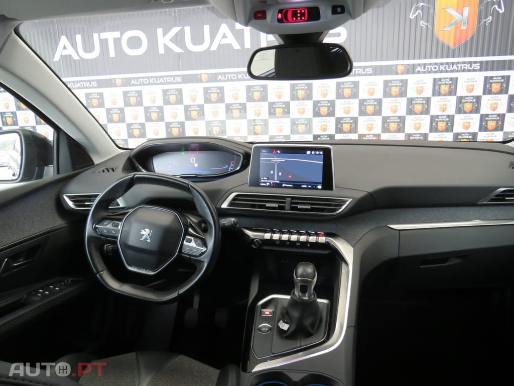 Peugeot 5008 1.5 BlueHDi Allure