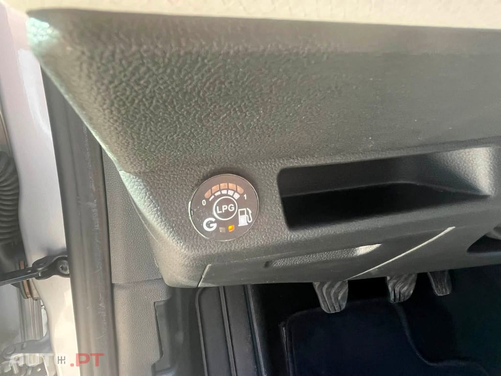 Renault Clio 1.0 TCe Evolution Bi-Fuel