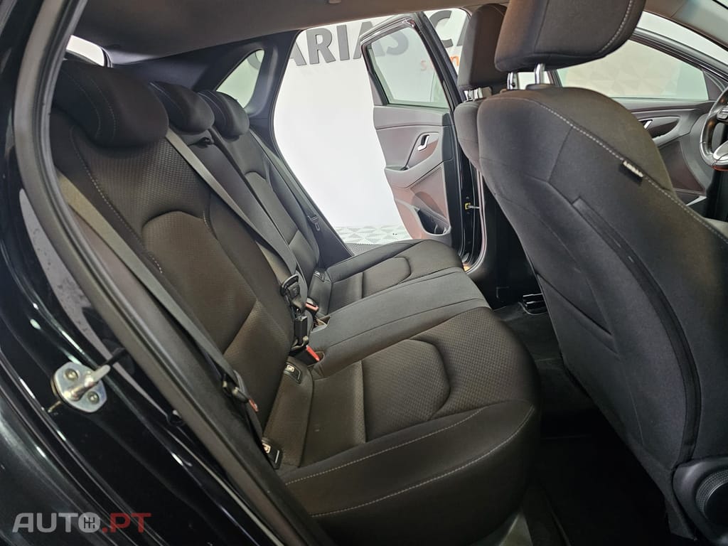 Hyundai i30 1.0 T-GDi Style Plus