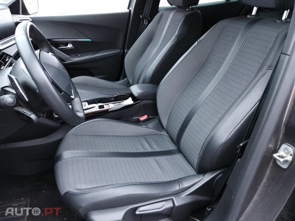 Peugeot 2008 1.5 BlueHDi Allure Pack EAT8