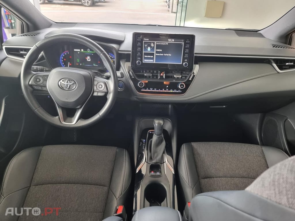 Toyota Corolla 1.8 Hybrid Comfort+P.Sport