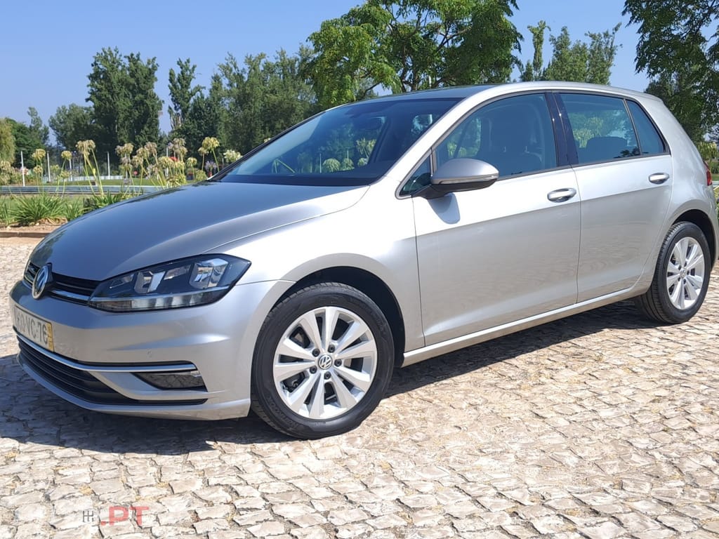 Volkswagen Golf 1.6 TDi Confortline
