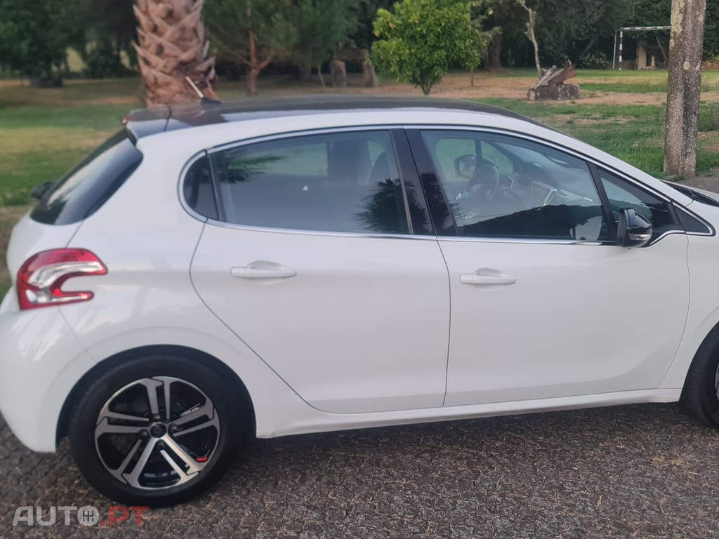 Peugeot 208 1.4 HDi Allure