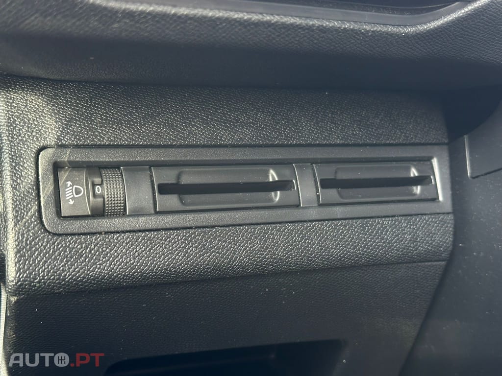 Peugeot 3008 1.5 BlueHDi Allure