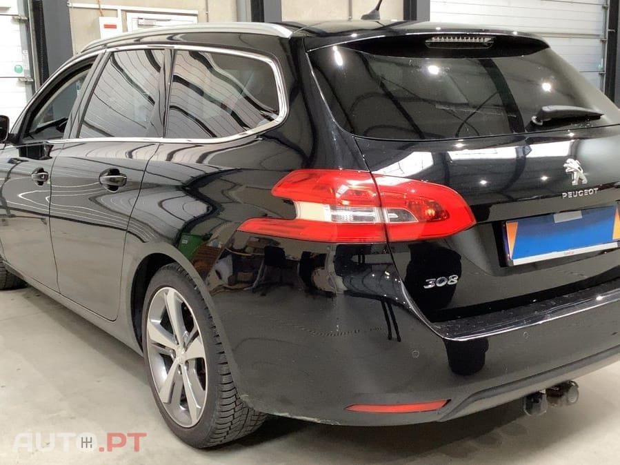 Peugeot 308 SW 1.2 PureTech Allure Pack