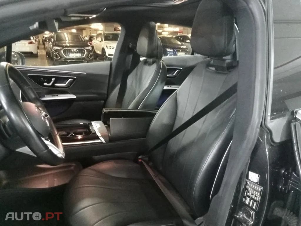 Mercedes-Benz EQE 350+