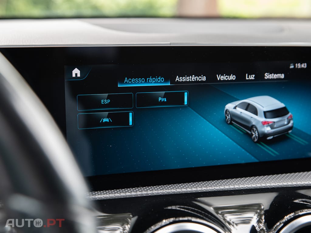 Mercedes-Benz A 180 D AMG Line Auto
