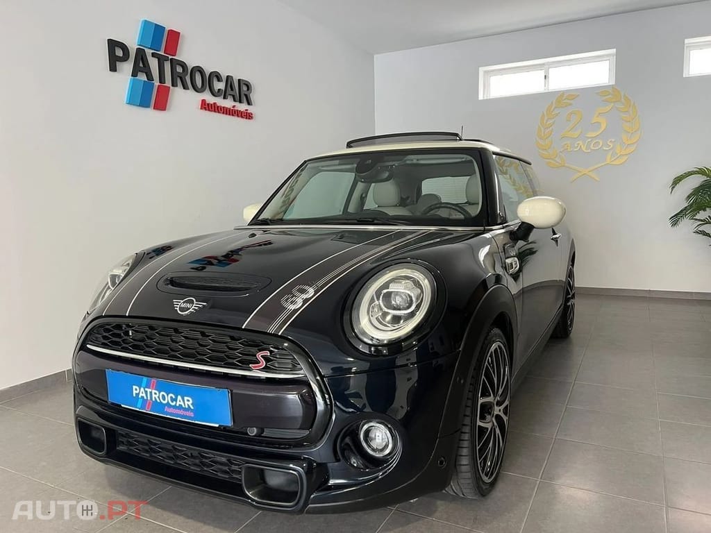 MINI Cooper Cooper S John Cooper Works