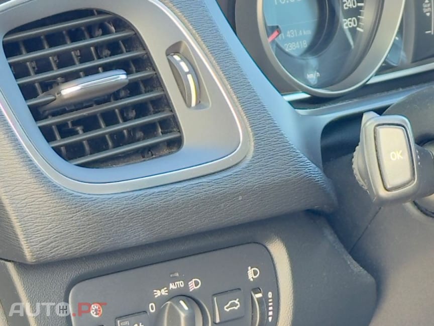 Volvo V40 2.0 D2 Inscription