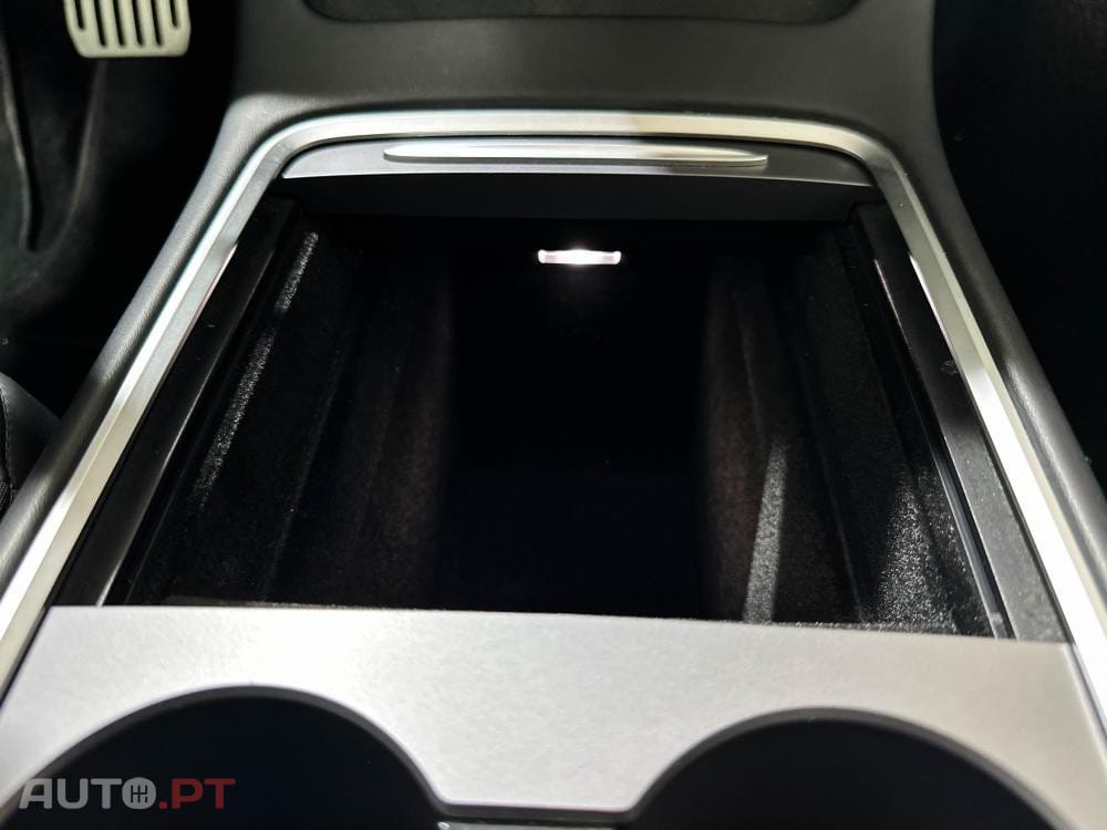 Tesla Model 3 Long Range AWD Dual Motor