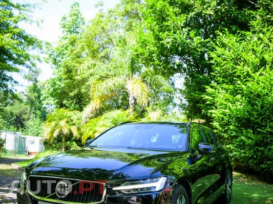 Volvo V60 2.0 D3 Momentum