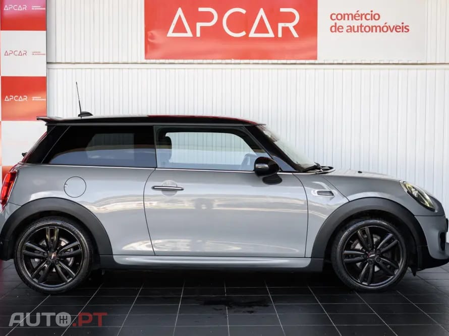 MINI Cooper Cooper D