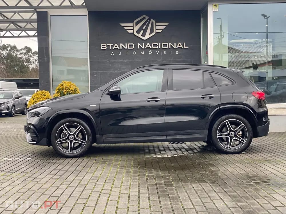 Mercedes-Benz GLA 250 e AMG Line