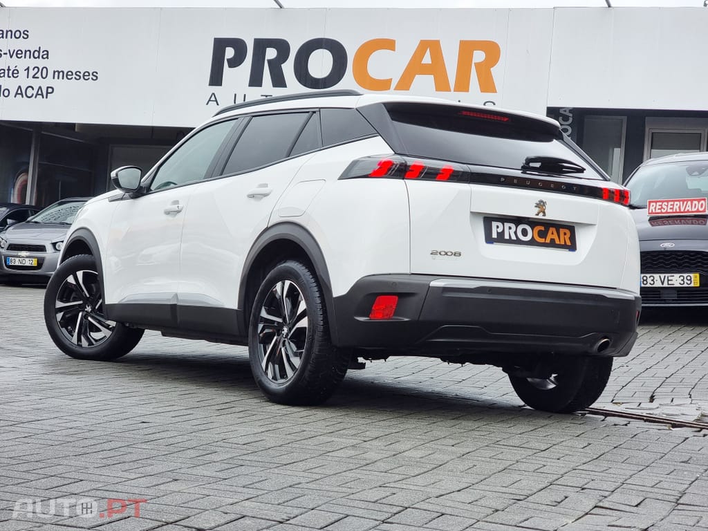 Peugeot 2008 1.5 BlueHDi Allure Pack EAT8