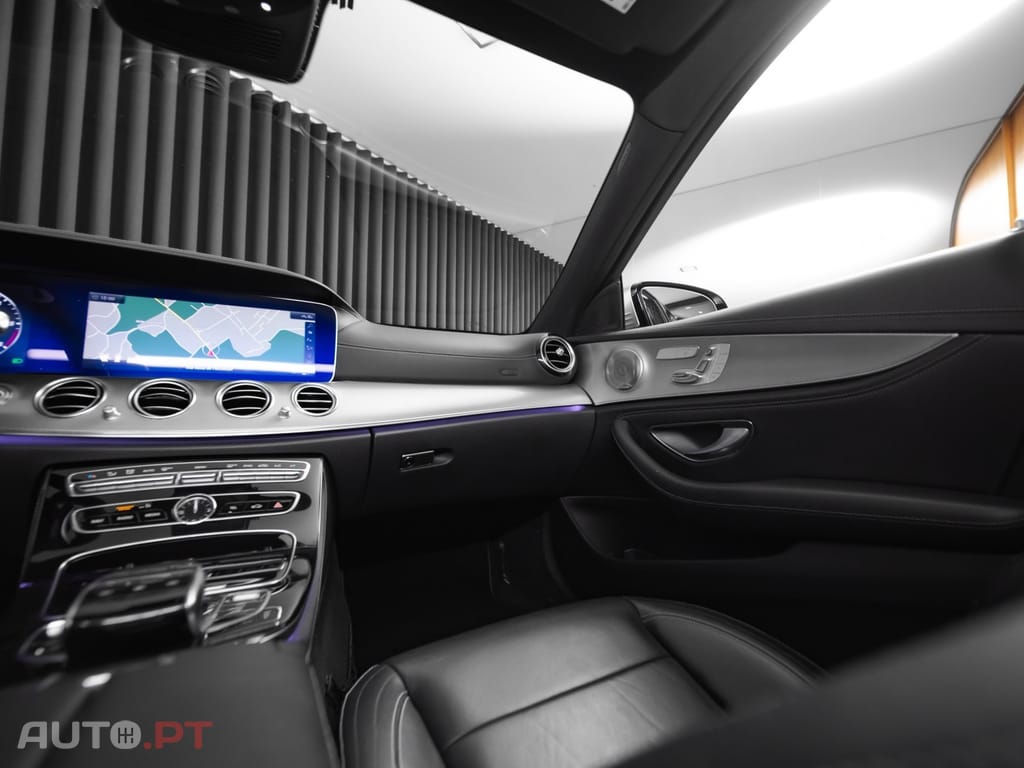 Mercedes-Benz E 220 D AMG
