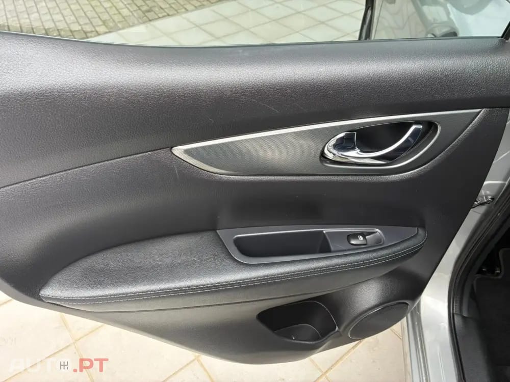 Nissan Qashqai 1.3 DIG-T N-Connecta