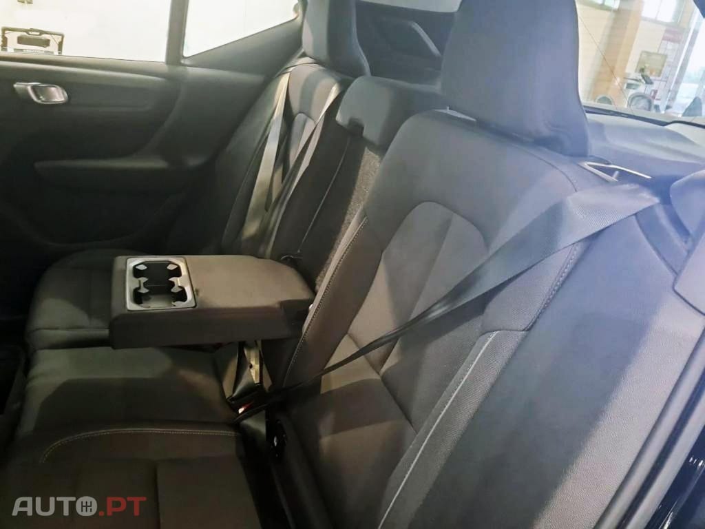 Volvo XC40 1.5 T5 PHEV Inscription Expression