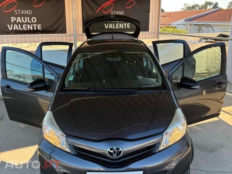 Toyota Yaris 1.0 VVT-i Comfort+AC