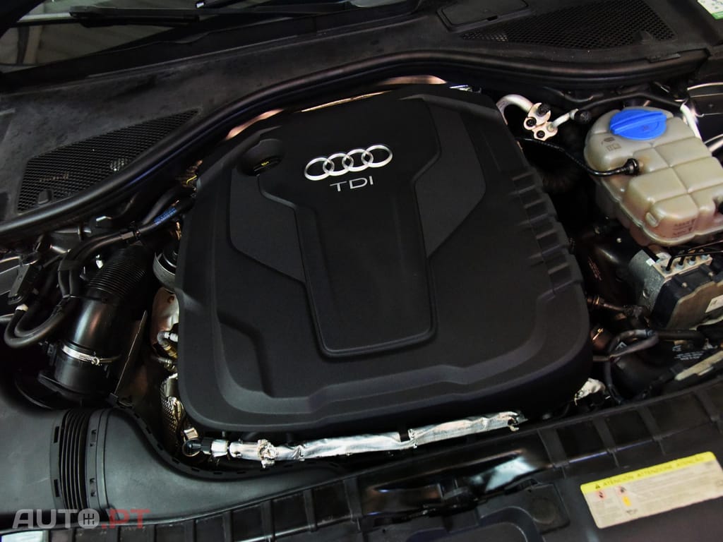 Audi A6 2.0 TDi S-line S tronic