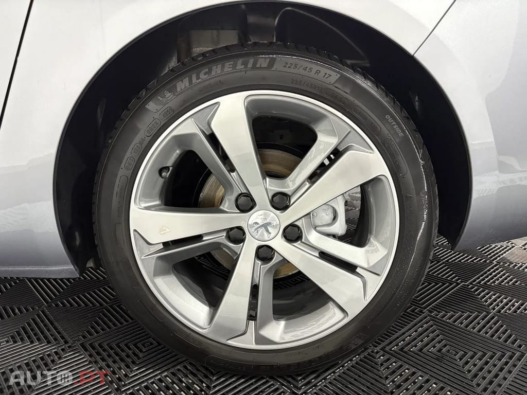 Peugeot 308 SW 1.2 PureTech GT Line EAT8