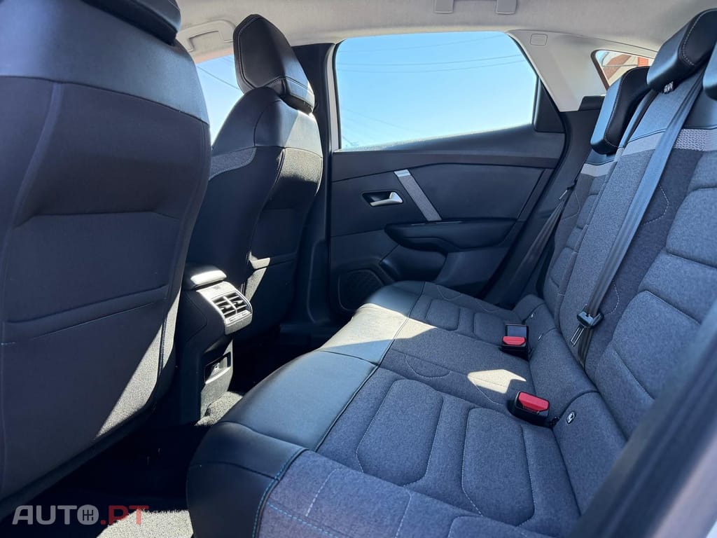 Citroen C4 1.5 BlueHDi Shine EAT8