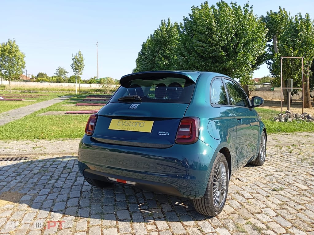 Fiat 500e 42kWh, Icon