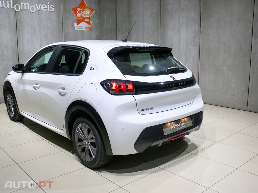 Peugeot E-208 50 kWh Allure