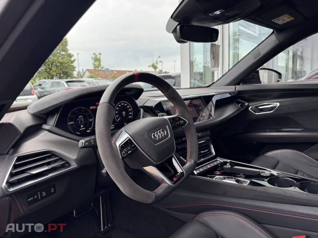 Audi RS E-Tron GT quattro